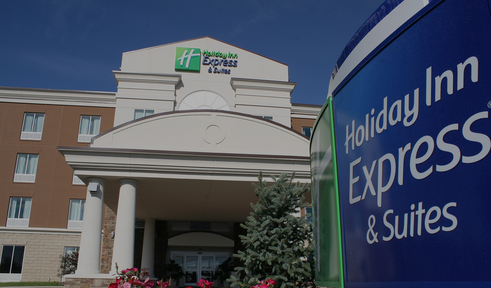 Holiday Inn Express & Suites